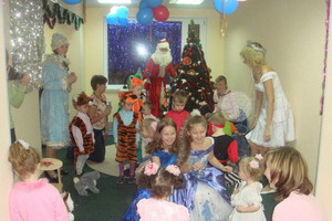 Новый год в Детском клубе "Ангел" центр раннего развития Мурманск